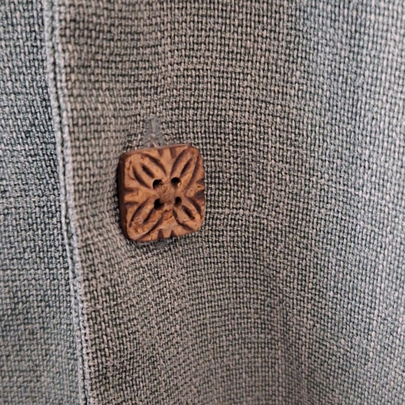 Tommy Bahama casual shirt - Picture 5 of 5